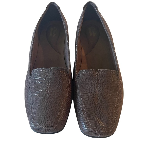 NWOT Clarks Leather Snake Print Loafer Flats Haydin gloss brown size 10W - Picture 2 of 16